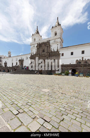 Kirche und Kloster St. Francis, (San Francisco), Plaza de San Francisco, Quito, Ecuador, Südamerika Stockfoto