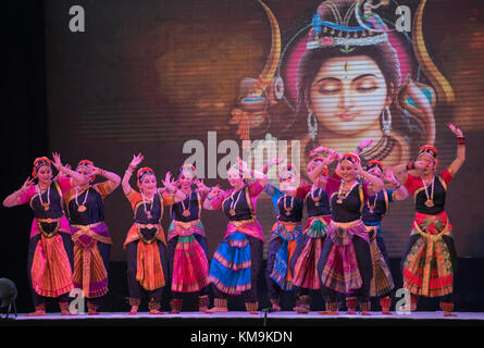 Das Bild des Bharatnatayam Tanz an Kala godha Festival in Mumbai, Indien Aqua-lounge Stockfoto