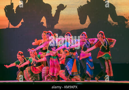 Das Bild des Bharatnatayam Tanz an Kala godha Festival in Mumbai, Indien Aqua-lounge Stockfoto