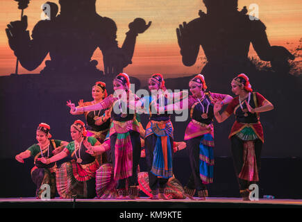 Das Bild des Bharatnatayam Tanz an Kala godha Festival in Mumbai, Indien Aqua-lounge Stockfoto