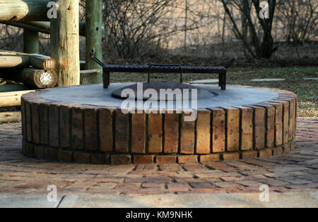 Krüger-Nationalpark, Marloth Park, kreisförmige Braai Grube, Entertainment-Bereich Stockfoto