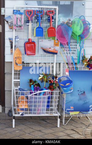 Eimer und Spaten Stockfoto