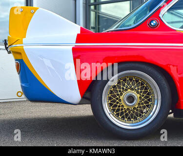 Bmw 3 Liter csl, Batmobil, donington historische Festival, April, 2017, Rennsport, Motorsport, Motorsport, Nostalgie, racing, Rennwagen, retro, Ca Stockfoto