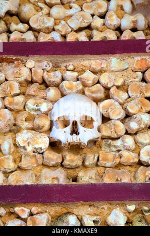 Capela dos Ossos, Faro, Algarve, Algarve, Portugal, Europa Stockfoto