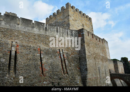 Lissabon, Portugal - 1. NOVEMBER 2017. Sao Jorge (St. George) Schloss in Lissabon, Portugal. Stockfoto