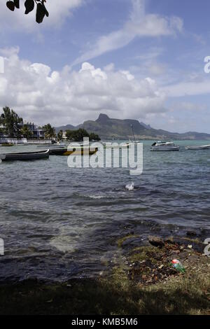 Mahébourg ist eine kleine Stadt an der Südostküste der Insel Mauritius. Es gilt als das wichtigste Dorf des Grand Port District. Stockfoto