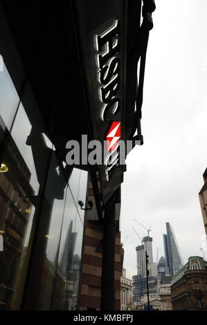 Hsbc branch auf 60 Queen Victoria Street, in London, England Stockfoto