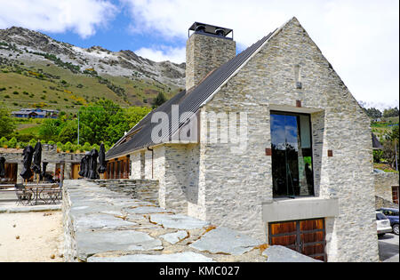 Amisfield weinberg & Bistro, Central Otago Spezialist Hersteller von Pinot noir und aromatische Weißweine, Queenstown, Neuseeland Stockfoto