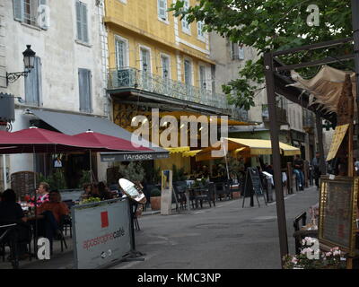 Cafe Van Gogh an der Place du Forum in Arles. Provence, Frankreich Stockfoto