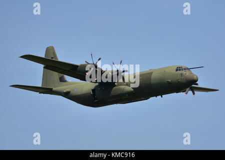 RAF Lockheed Martin Hercules C4 an die Abingdon Air Show 2014, Großbritannien Stockfoto