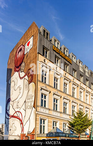 East Side Hotel in Friedrichshain in der Nähe von East Side Gallery, Berlin, Deutschland Stockfoto