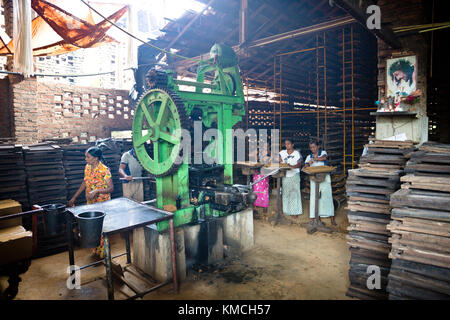 Tile factory Semuthu, Negombo Stockfoto