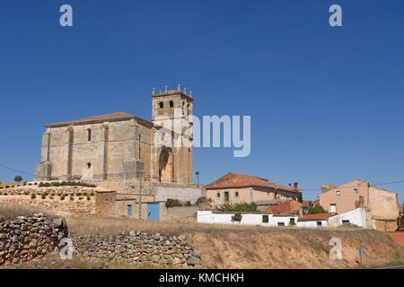 Nuestra Senora de la Asuncion, Olmedillo de Roa, Ribra del Duero, Provinz Burgos, Kastilien und Leon, Spanien Stockfoto