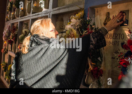 Turin, Piemont, Italien. 6 Dez, 2017 Turin, Italien - 6. Dezember, 2017: Thyssen Zeremonie von 10 Jahren für die sieben Opfer und Start der denkmal Bau gewidmet den Gefallenen bei der Arbeit von Thyssenkrupp in Turin Credit: stefano Guidi/zuma Draht/alamy leben Nachrichten Stockfoto