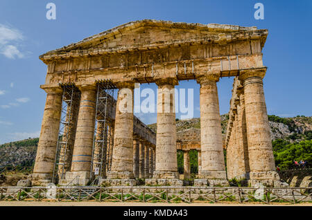 Hervorragende Erhaltung der griechischen Tempel der dorischen Stil des fünften Jahrhunderts vor Christus in der Nähe von Palermo in Sizilien Stockfoto