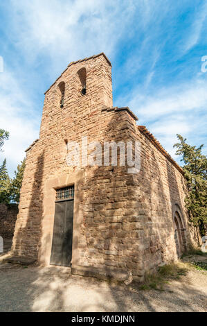 Romanische Kapelle Mare de Déu del Castell, in der Nähe der Burg, Balsareny Balsareny, Katalonien Stockfoto