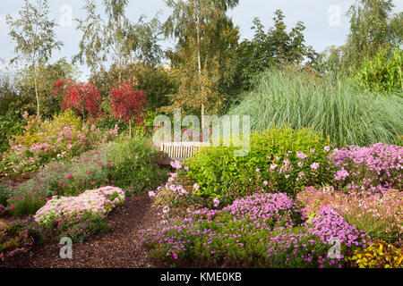 September 2017. Breezy Knie Gärten, Warthill, York, YO19 5XS, UK. Stockfoto