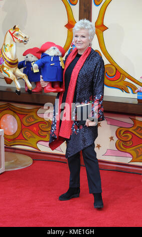 'Paddington Bear 2' Weltpremiere im BFI Southbank, London - Ankünfte mit: Julie Walters Where: London, United Kingdom Wann: 05 Nov 2017 Credit: WENN.com Stockfoto