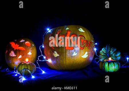 Kürbis Schnitzereien Halloween Display Stockfoto