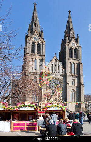 Velikonocni trh, Náměstí Míru, Praha, Ceska republika / ostermarkt, Liberty Square, Prag, Tschechische republik Stockfoto