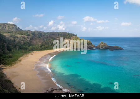 Luftaufnahme von Praia do Sancho Strand - Fernando de Noronha, Pernambuco, Brasilien Stockfoto