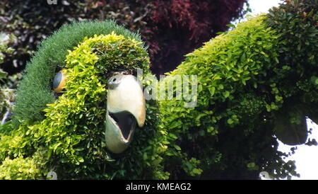MOSAICULTURES INTERNATIONAL 2013 MONTREAL, Kanada, Juli 30 2013 : Ausstellung 'The Bird Tree'. Stockfoto