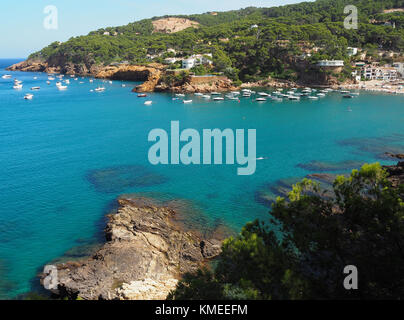 Landschaft von Sa Riera Strand in Begur, Costa Brava, Girona, Spanien Stockfoto