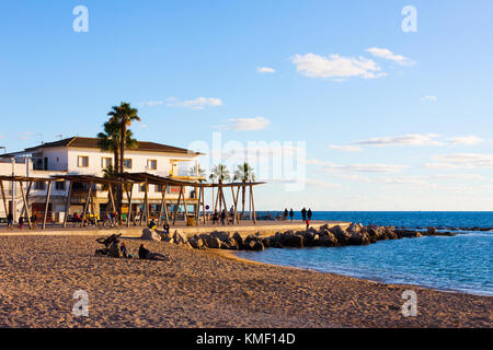 Promenade am Strand von Portixol. Palma De Mallorca, Spanien Stockfoto