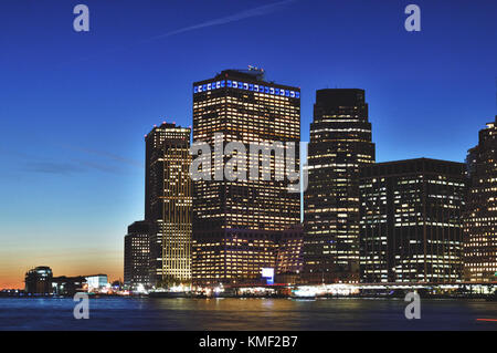 Hdr Blick auf Manhattan Skyline von broollyn bridge park genommen. Stockfoto