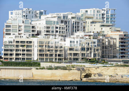 Moderne Wohngebäude in Sliema auf Malta Stockfoto