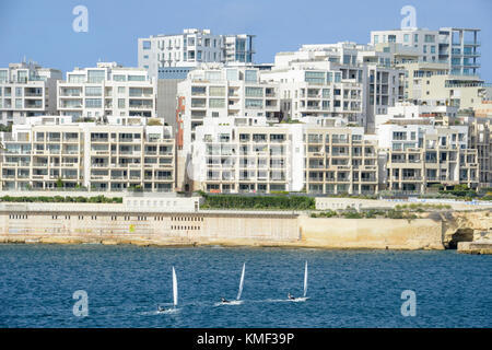 Moderne Wohngebäude in Sliema auf Malta Stockfoto