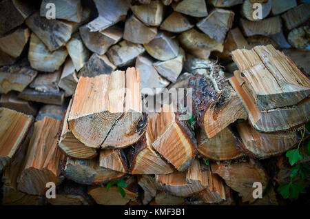 Stapel bereit, Protokolle zu verwenden Stockfoto