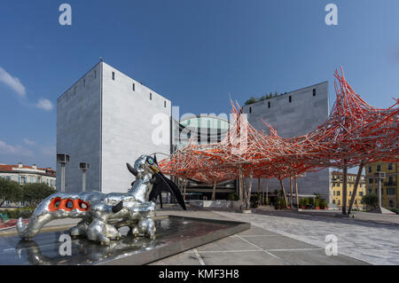 Museum für Moderne und Zeitgenössische Kunst, Nizza, Alpes Maritimes, Provence, Côte d'Azur, Mittelmeer, Frankreich, Europa, Stockfoto