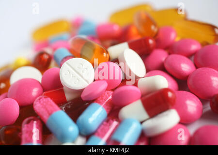 Vielzahl von Tabletten Stockfoto