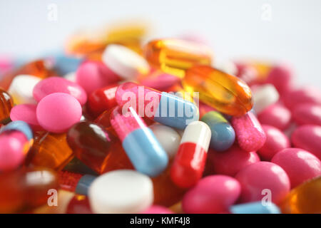 Vielzahl von Tabletten Stockfoto