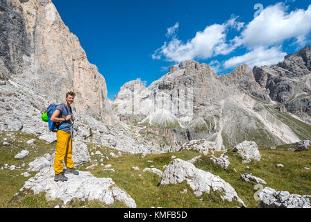 Wanderer am Rosengarten-Group Konvertierung, Dolomiten, Südtirol, Südtirol, Italien Stockfoto