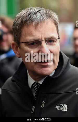 Der stellvertretende Polizeichef Marcus Beale, der fehlerhaften Dokumente unter der offiziellen Geheimnisse Handeln zu schützen beschuldigt wird, kommt beim Amtsgericht Westminster in London. Stockfoto