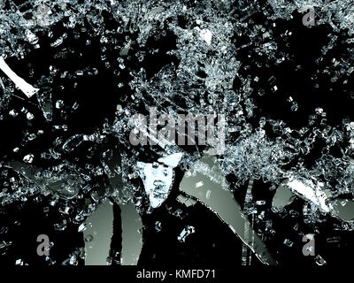 Das Kugelloch ist gerissen und das Glas auf Schwarz zerbrochen. 3D-Abbildung; 3D-Rendering Stockfoto