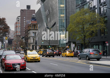 41 Cooper Square das neue Cooper Union Gebäude, entworfen von Thom Mayne von Morphosis, in der Nähe des Cooper Union Square in East Village Stockfoto