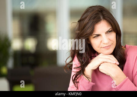 Deprimiert mittleren Alter Frau. Stockfoto