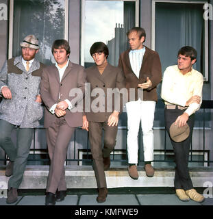 Beach BOYS US-Gruppe im Jahr 1964 vor dem EMI House am Manchester Square, London. Foto: Tony Gale Stockfoto