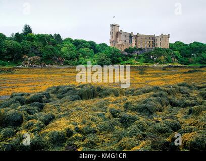 Dunvegan Castle auf den Inneren Hebriden Insel Skye, Schottland. Alten Heimat des Chefs der Clan McLeod, Lords of the Isles Stockfoto