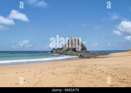 Praia da Praia da Conceição - Fernando de Noronha, Pernambuco, Brasilien Stockfoto
