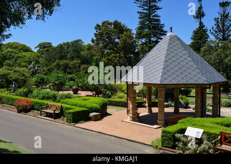 Rose Garten und Pavillon in Königlicher botanischer Garten Sydney, New South Wales, Australien Stockfoto