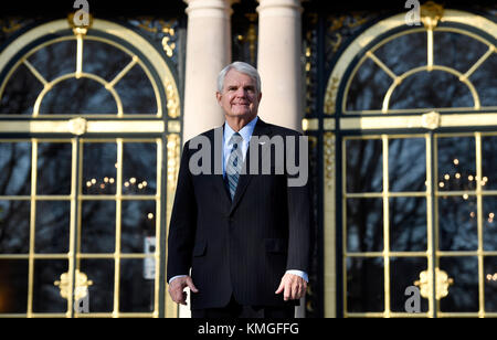 Prag, Tschechische Republik. Dezember 2017. Der neue US-Botschafter Stephen B. King spricht am 7. Dezember 2017 mit Journalisten in Prag, Tschechien. Quelle: Michal Krumphanzl/CTK Photo/Alamy Live News Stockfoto