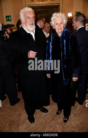 Mailand, Italien. 08 Dez, 2017. Mailand, erste Theater Alla Scala im Foto avvocato Marino Credit: unabhängige Fotoagentur/alamy leben Nachrichten Stockfoto