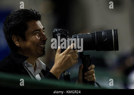 Hermosillo, Mexiko. 07 Dez, 2017. baseball spiel der mexikanischen Liga der Pazifik. dritten Match in der zweiten Runde mit dem Match zwischen tomateros de Culiacan vs naranjeros de Hermosillo. 07. Dezember 2017. (Foto: Luis Gutierrez/nortephoto.com) Credit: Nortephoto.com/alamy leben Nachrichten Stockfoto