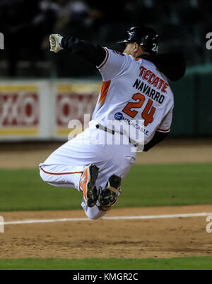 Hermosillo, Mexiko. 07 Dez, 2017. baseball spiel der mexikanischen Liga der Pazifik. dritten Match in der zweiten Runde mit dem Match zwischen tomateros de Culiacan vs naranjeros de Hermosillo. 07. Dezember 2017. (Foto: Luis Gutierrez/nortephoto.com) Credit: Nortephoto.com/alamy leben Nachrichten Stockfoto