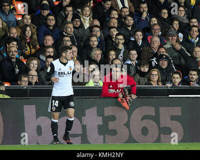 Valencia, Spanien. 09 Dez, 2017. Jose Luis Gaya von Valencia CF während der spanischen La Liga Match zwischen Valencia CF vs Celta de Vigo an Stadium Mestalla am 09. Dezember 2017. Credit: Gtres Información más Comuniación auf Linie, S.L./Alamy leben Nachrichten Stockfoto