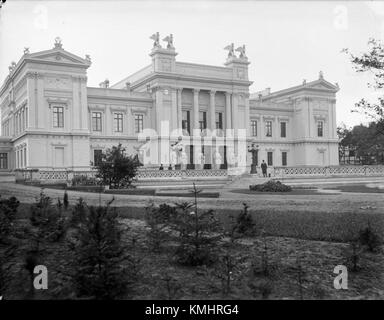 Universitetshuset in Lund, Schweden, ist ein historisches Gebäude, das als Hauptverwaltungsgebäude der Universität Lund dient und architektonische Eleganz und kulturelles Erbe zeigt. Stockfoto